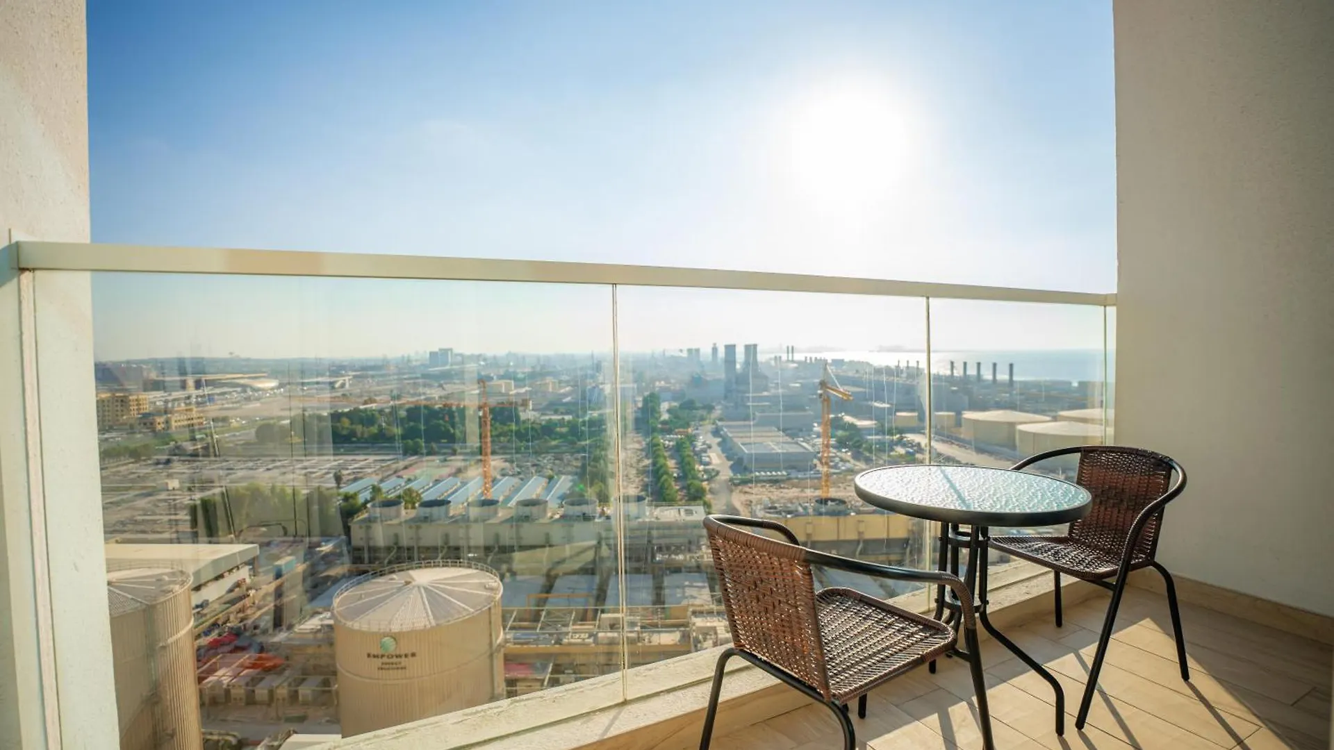 Bnbeyond'S Sheek Studio At Studio One Tower Dubai 0*,