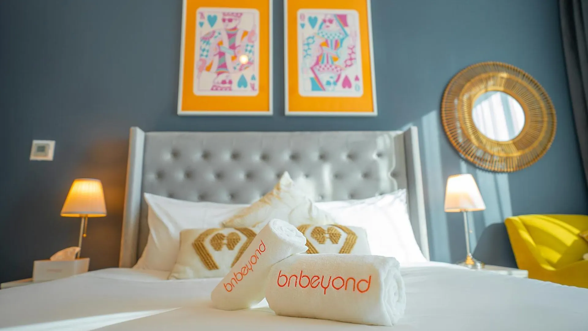 Bnbeyond'S Sheek Studio At Studio One Tower Dubai